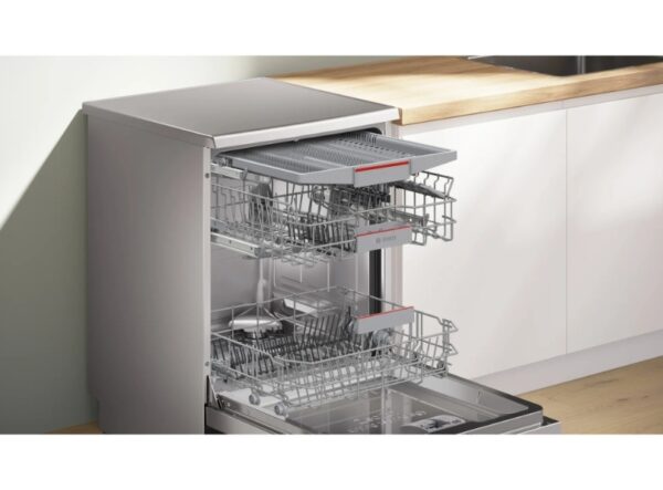 Bosch SMS6ZCI10G Series 6 Full-Size Dishwasher - Image 3