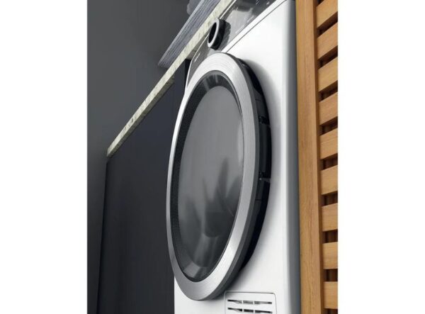 Hotpoint H8D94WBUK 9kg Heat Pump Tumble Dryer - Image 3